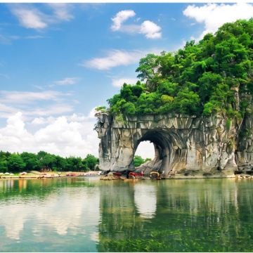 贵州+桂林9日8晚跟团游 贵州+桂林9日8晚跟团游