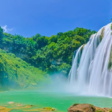 贵阳+荔波小七孔景区+西江千户苗寨+黄果树景区5日4晚跟团游 贵阳+荔波小七孔景区+西江千户苗寨+黄果树景区5日4晚跟团游