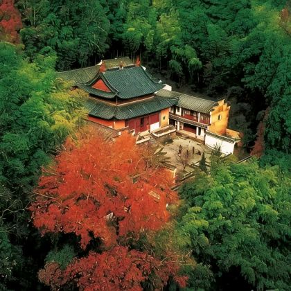 浙江宁波+东钱湖小普陀+临海台州府城文化旅游区+天台山景区+新昌大佛寺景区5日4晚私家团 浙江宁波+东钱湖小普陀+临海台州府城文化旅游区+天台山景区+新昌大佛寺景区5日4晚私家团