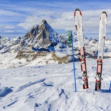 瑞士+卢塞恩+少女峰+苏黎世8日私家团 瑞士+卢塞恩+少女峰+苏黎世8日私家团