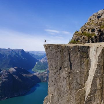 丹麦哥本哈根+挪威卑尔根+瑞典+菲德烈堡+盖朗厄尔峡湾+老鹰之路+精灵之路+吕瑟峡湾+布道台+大西洋之路16日14晚跟团游 丹麦哥本哈根+挪威卑尔根+瑞典+菲德烈堡+盖朗厄尔峡湾+老鹰之路+精灵之路+吕瑟峡湾+布道台+大西洋之路16日14晚跟团游