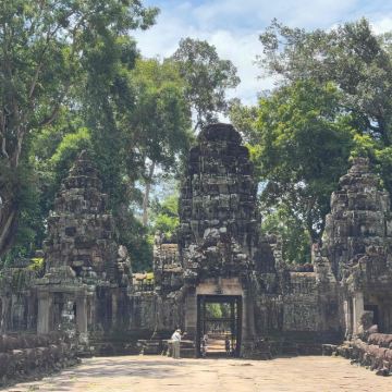 金边王宫+吴哥窟+高龙岛9日8晚拼小团 金边王宫+吴哥窟+高龙岛9日8晚拼小团