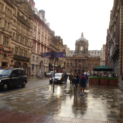 英国9日8晚拼小团 英国9日8晚拼小团