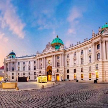 奥地利+捷克+斯洛文尼亚+匈牙利13日12晚自由行 奥地利+捷克+斯洛文尼亚+匈牙利13日12晚自由行