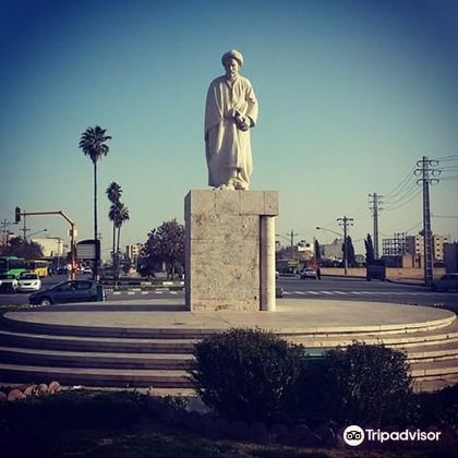 天堂花园+伊朗Saadi Statue+哈菲兹墓+大巴扎一日游 天堂花园+伊朗Saadi Statue+哈菲兹墓+大巴扎一日游