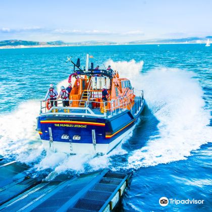 英国威尔士6日5晚拼小团 英国威尔士6日5晚拼小团