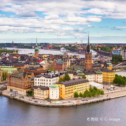 瑞典斯德哥尔摩老城+斯德哥尔摩市政厅+瓦萨沉船博物馆+斯德哥尔摩王宫一日游