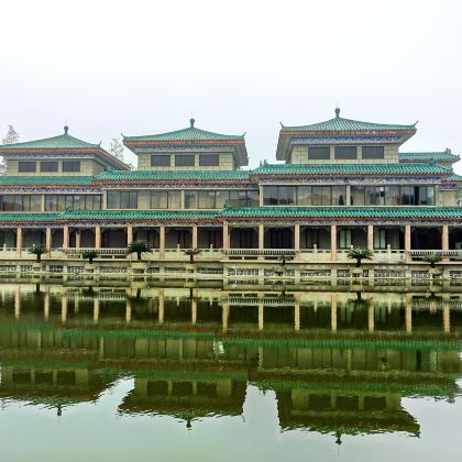 荆州博物馆2小时讲解+文博说导师/拼团/耳麦 荆州博物馆2小时讲解+文博说导师/拼团/耳麦