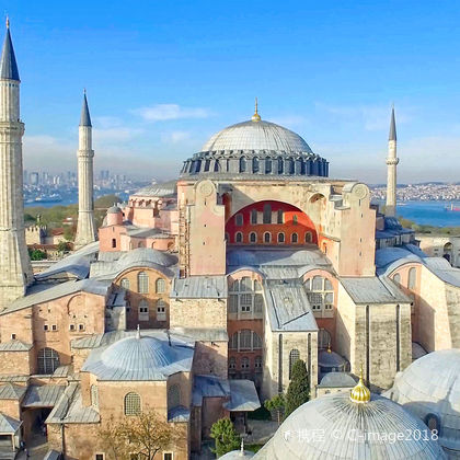 土耳其伊斯坦布尔+圣索菲亚大教堂+蓝色清真寺+地下水宫+加拉塔大桥一日游