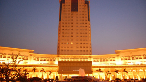 抖音网红!清远英德海螺国际大酒店1-2晚+畅游