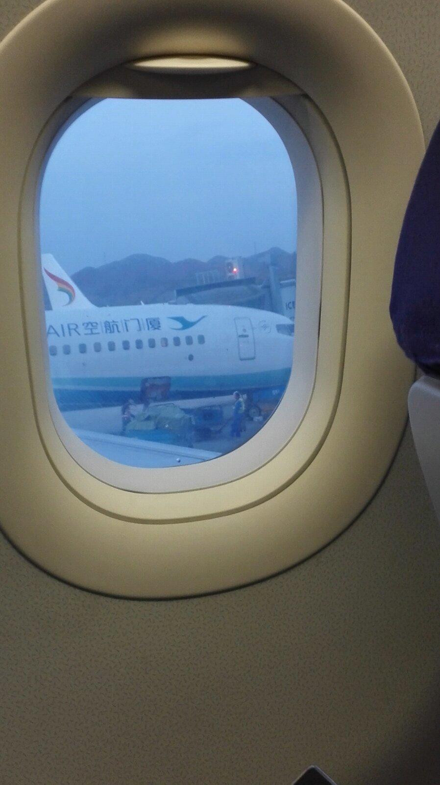 西宁曹家堡机场                            