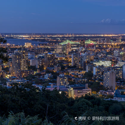 皇家山公园+蒙特利尔市政厅+蒙特利尔植物园一日游