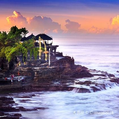 巴厘岛海神庙+库塔海滩+登巴萨+巴厘岛博物馆+小婆罗浮屠一日游