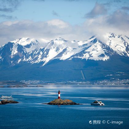 乌斯怀亚火地岛国家公园+Isla Martillo一日游 乌斯怀亚火地岛国家公园+Isla Martillo一日游