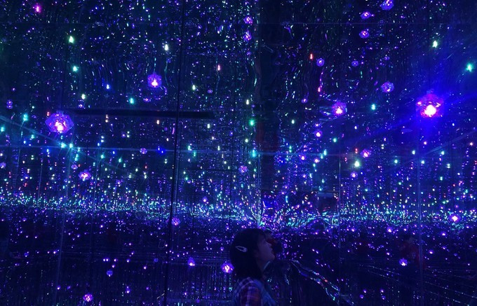 打卡重庆网红景点#梵高星空艺术馆