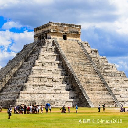 墨西哥奇琴伊察+卡斯蒂略金字塔+武士神庙+益吉天然水井+巴亚多利德一日游