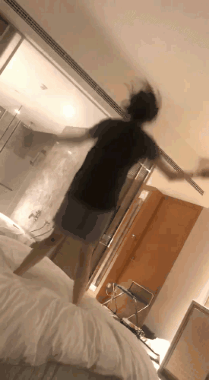 1360_2473 竖版 竖屏 gif 动态图 动图