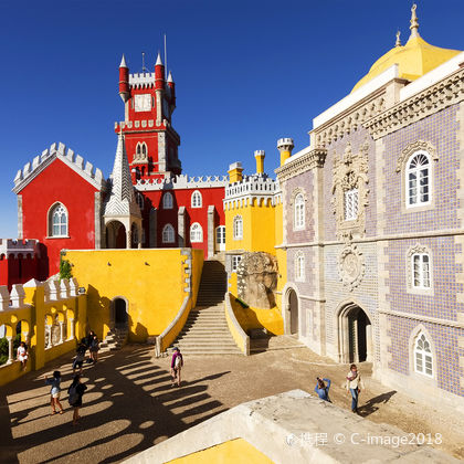 葡萄牙里斯本辛特拉+佩纳宫+雷加莱拉庄园+摩尔人城堡+罗卡角一日游