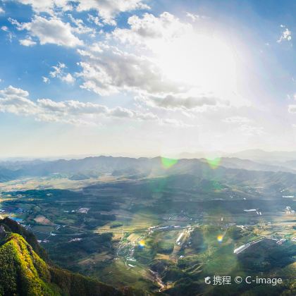 丹东中朝边境+河口景区+长河岛景区+河口断桥+丹东凤凰山2日1晚跟团游