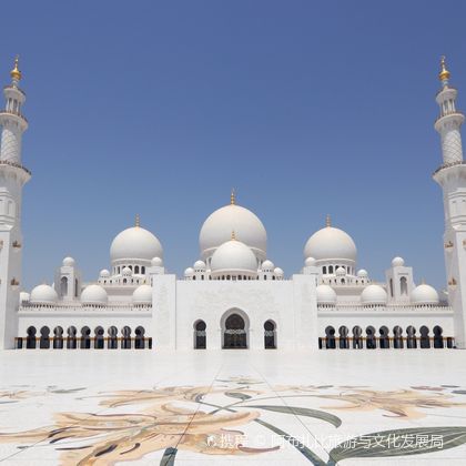 阿联酋迪拜阿布扎比卢浮宫+阿布扎比总统府+谢赫扎耶德大清真寺一日游