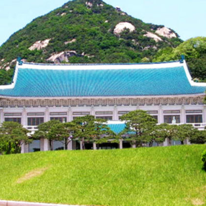 韩国首尔青瓦台+景福宫+仁寺洞+N首尔塔一日游