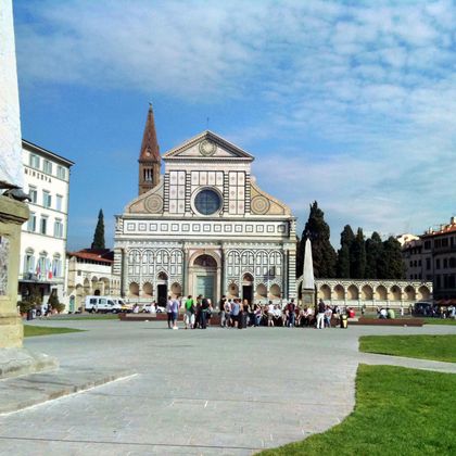 意大利佛罗伦萨新圣母玛丽亚教堂+圣洛伦佐教堂+美第奇-里卡尔第宫一日游