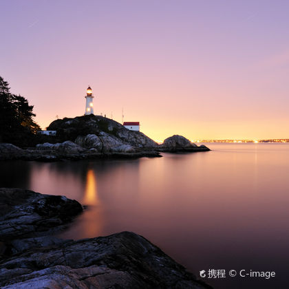 温哥华+灯塔公园+西温哥华海堤+温哥华观景塔+马蹄湾公园一日游 温哥华+灯塔公园+西温哥华海堤+温哥华观景塔+马蹄湾公园一日游