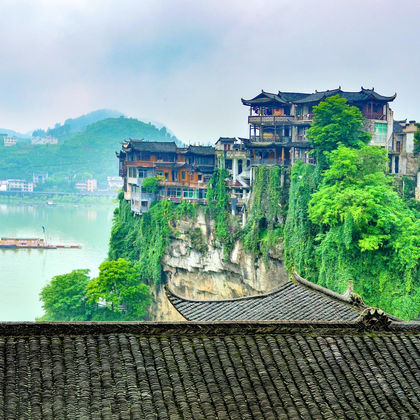 湘西猛洞河漂流+芙蓉镇+张家界《天门狐仙》实景演出一日游 湘西猛洞河漂流+芙蓉镇+张家界《天门狐仙》实景演出一日游