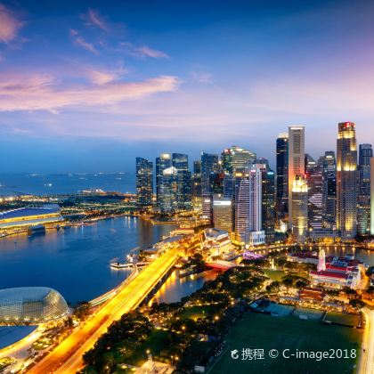新加坡+鱼尾狮公园+新加坡滨海湾花园+圣淘沙岛+吉隆坡+马六甲5日4晚跟团游