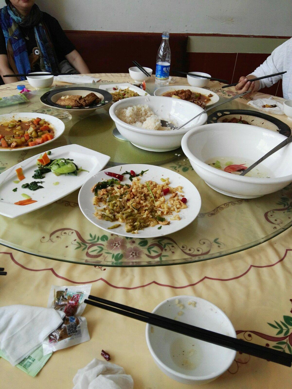 塔尔寺周边午饭,团餐30元╱位