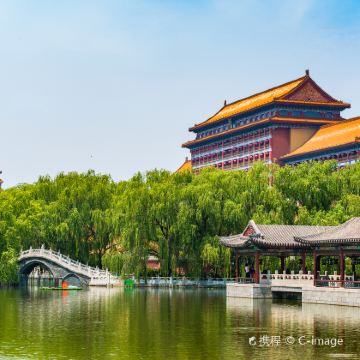 廊坊国安第一城+荷香湖畔游乐园+胜芳古镇+隆福寺+梦东方未来世界5日4晚私家团 廊坊国安第一城+荷香湖畔游乐园+胜芳古镇+隆福寺+梦东方未来世界5日4晚私家团