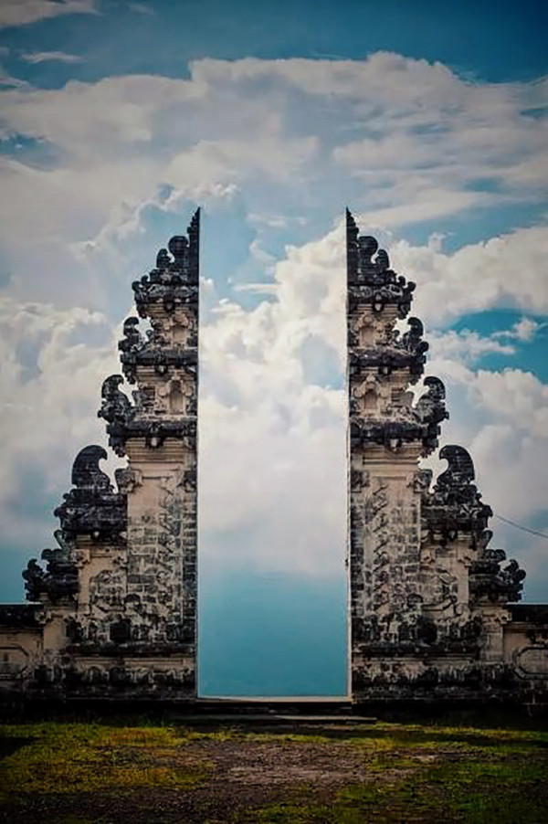 巴厘岛天空之门图片