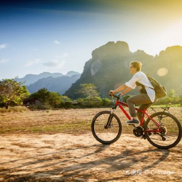 老挝+坦江溶洞+巴乌石窟+关西瀑布+四千美岛+塔銮寺+香昆寺(万佛公园)+瓦普寺9日7晚跟团游 老挝+坦江溶洞+巴乌石窟+关西瀑布+四千美岛+塔銮寺+香昆寺(万佛公园)+瓦普寺9日7晚跟团游