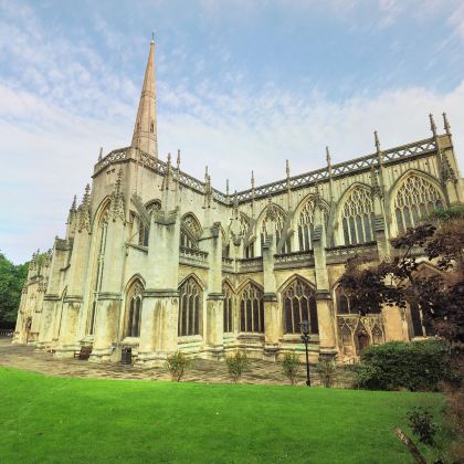 巨石阵+克利夫顿吊桥+大不列颠号蒸汽船+圣玛丽红崖教堂一日游 巨石阵+克利夫顿吊桥+大不列颠号蒸汽船+圣玛丽红崖教堂一日游