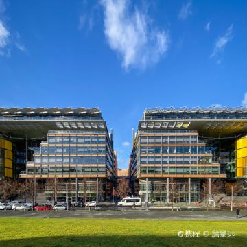 德国柏林国会大厦+勃兰登堡门+柏林教堂+波茨坦广场+博物馆岛 德国柏林国会大厦+勃兰登堡门+柏林教堂+波茨坦广场+博物馆岛