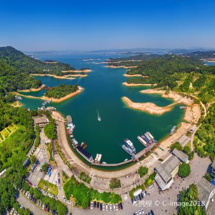 河源+万绿湖风景区+桃花缘风景区+河源恐龙博物馆+富德祺家·巴伐利亚庄园+野趣沟+苏家围·东江画廊旅游景区+河源叶园温泉旅游区5日4晚私家团 河源+万绿湖风景区+桃花缘风景区+河源恐龙博物馆+富德祺家·巴伐利亚庄园+野趣沟+苏家围·东江画廊旅游景区+河源叶园温泉旅游区5日4晚私家团