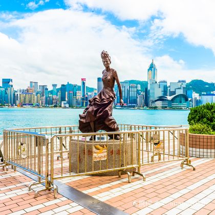 中国香港+太平山顶+金紫荆广场+星光大道+维多利亚港一日游 中国香港+太平山顶+金紫荆广场+星光大道+维多利亚港一日游