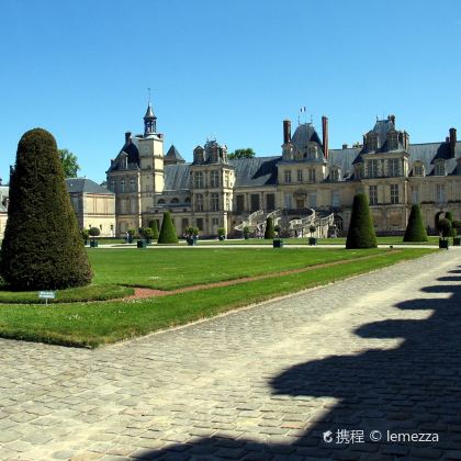 法国波尔多+圣埃米利永+白马酒庄一日游 法国波尔多+圣埃米利永+白马酒庄一日游