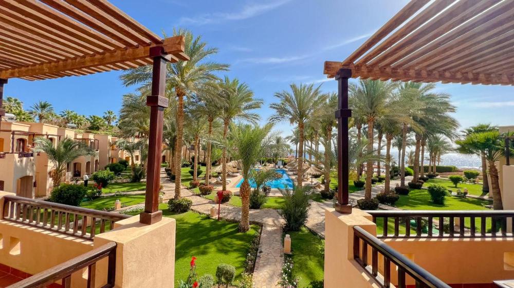 Tamra Beach Resort Over view