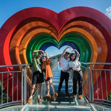 三亚+保亭+东方+琼中+五指山7日6晚私家团 三亚+保亭+东方+琼中+五指山7日6晚私家团