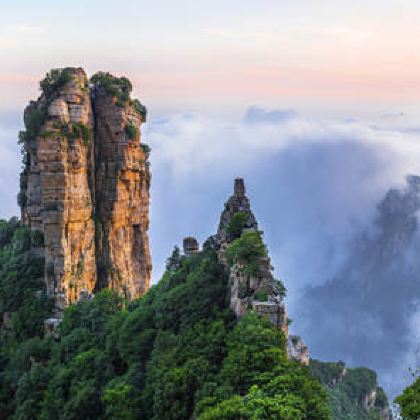 涞源白石山世界地质公园+石家庄+小五台山国家级自然保护区+正定古城7日4晚跟团游 涞源白石山世界地质公园+石家庄+小五台山国家级自然保护区+正定古城7日4晚跟团游