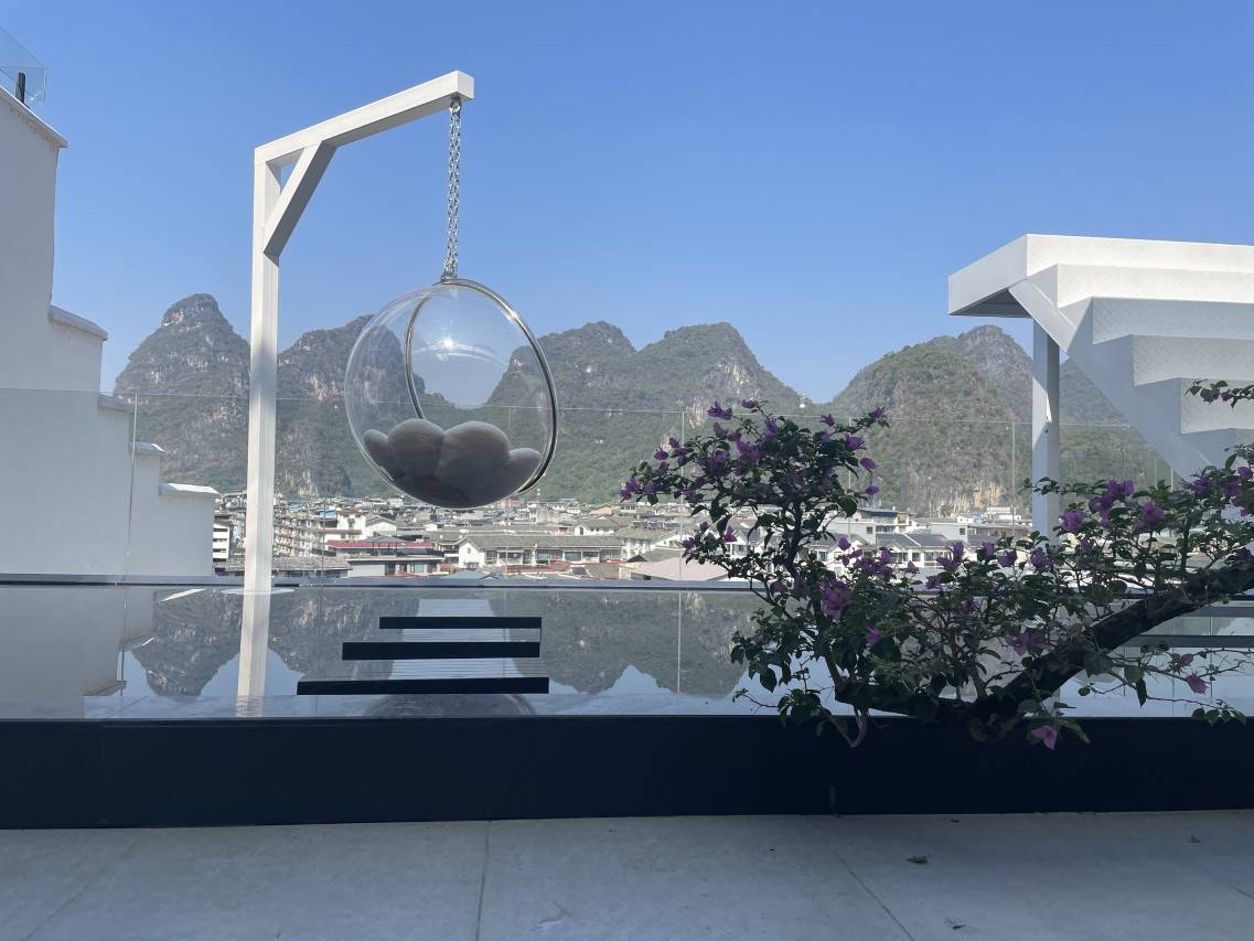 阳朔山与城度假酒店(千古情西街店)图片