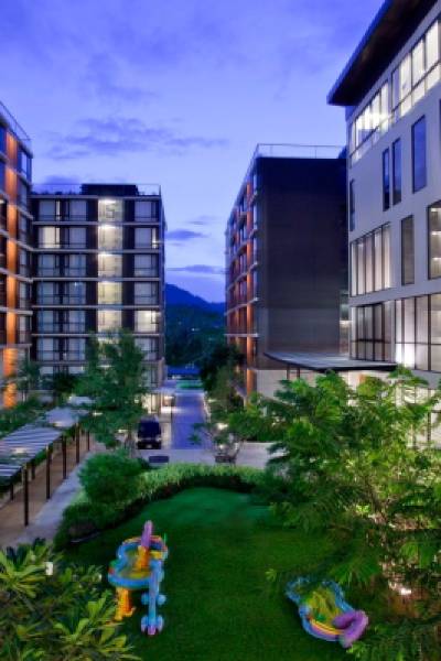 是拉差陽台庭院公寓式酒店及服務式公寓