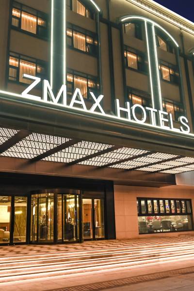 ZMAX HOTELS (Tianjin Olympic Sports Center Water Park Subway Station Store)