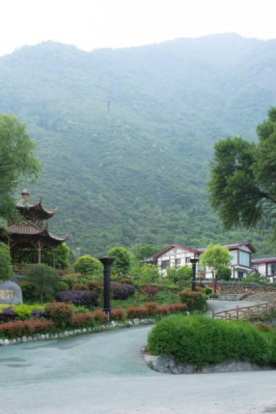 Nature Yaoquan Mountain Residence