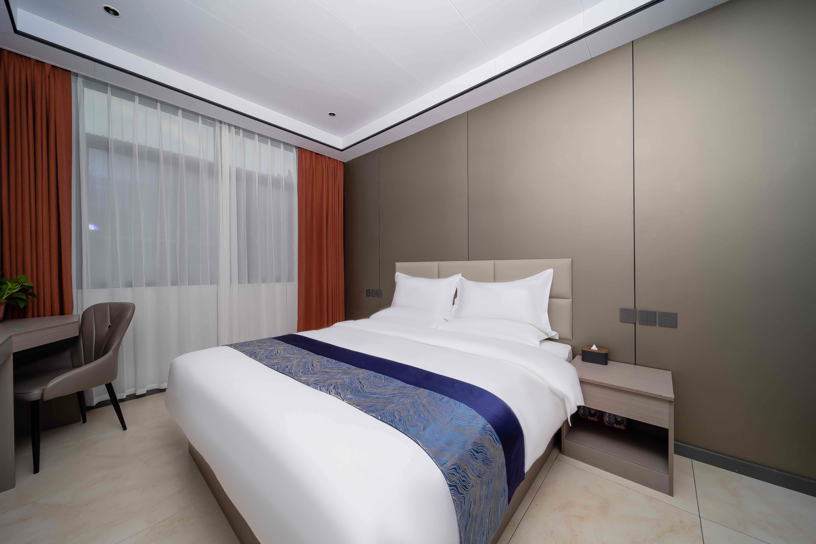 Yati Hotel (Xi'an BYD Jixian Industrial Park)Over view