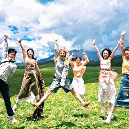 成都+四姑娘山景区+墨石公园景区+新都桥5日4晚拼小团 成都+四姑娘山景区+墨石公园景区+新都桥5日4晚拼小团