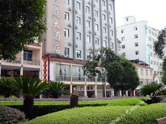 【携程蜗牛】黔江重庆百货重庆攻略旅行攻略,购物的青蛙攻略商场喜图片