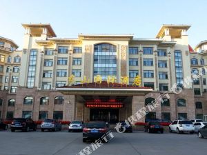 双鸭山有多少人口_双鸭山货运列车与货车相撞 两节货厢脱线无人伤亡新闻频道