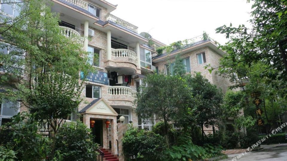 地址(位置,怎么去,怎么走):  四川省成都市都江堰市青城山镇青城人家